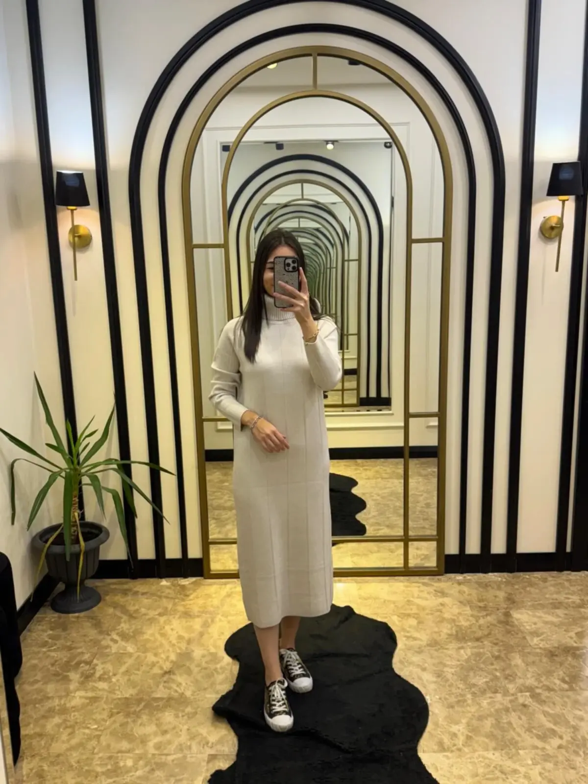 MOOR UZUN TRİKO ELBİSE