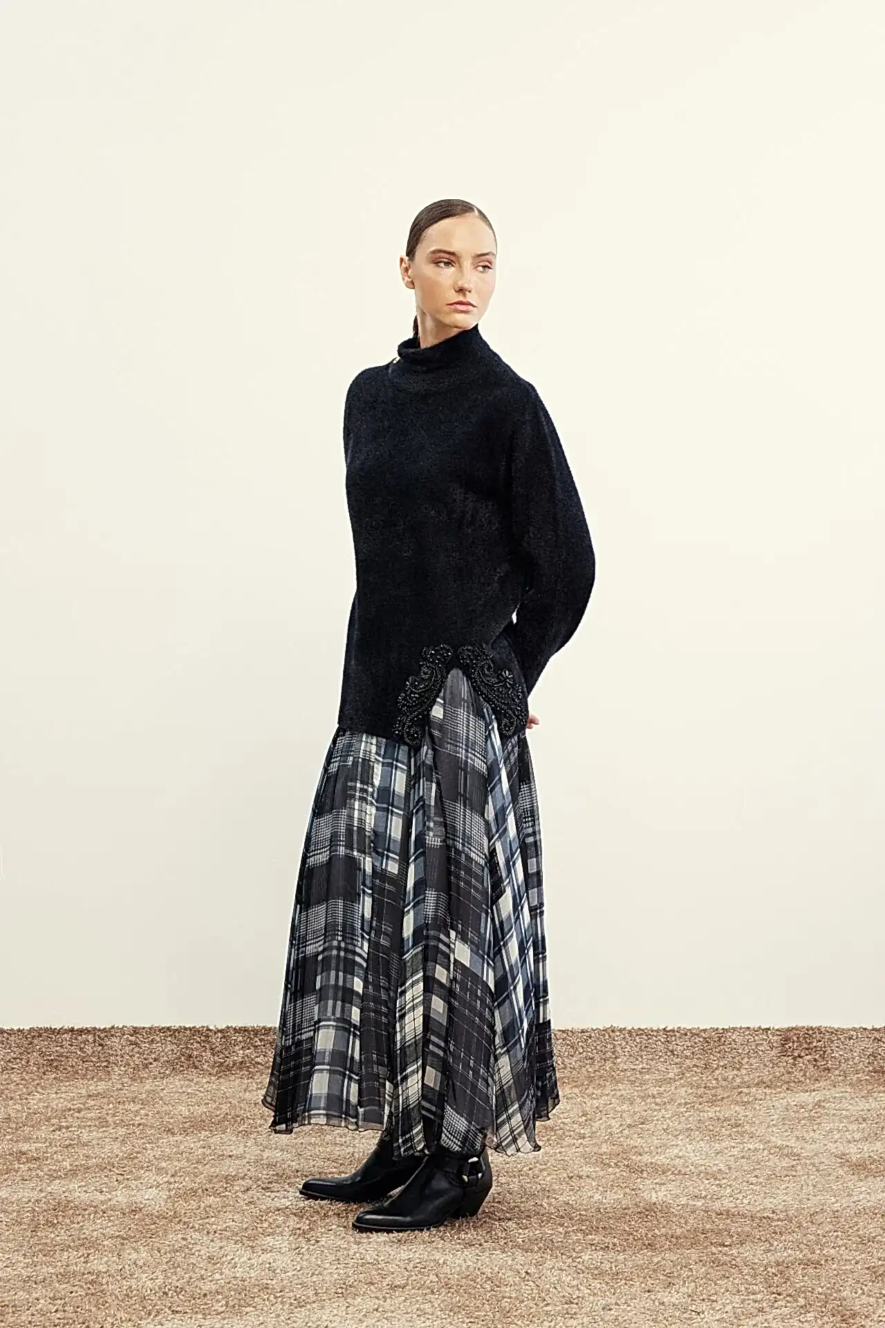 VENÖVE PERA TRİKO SİYAH