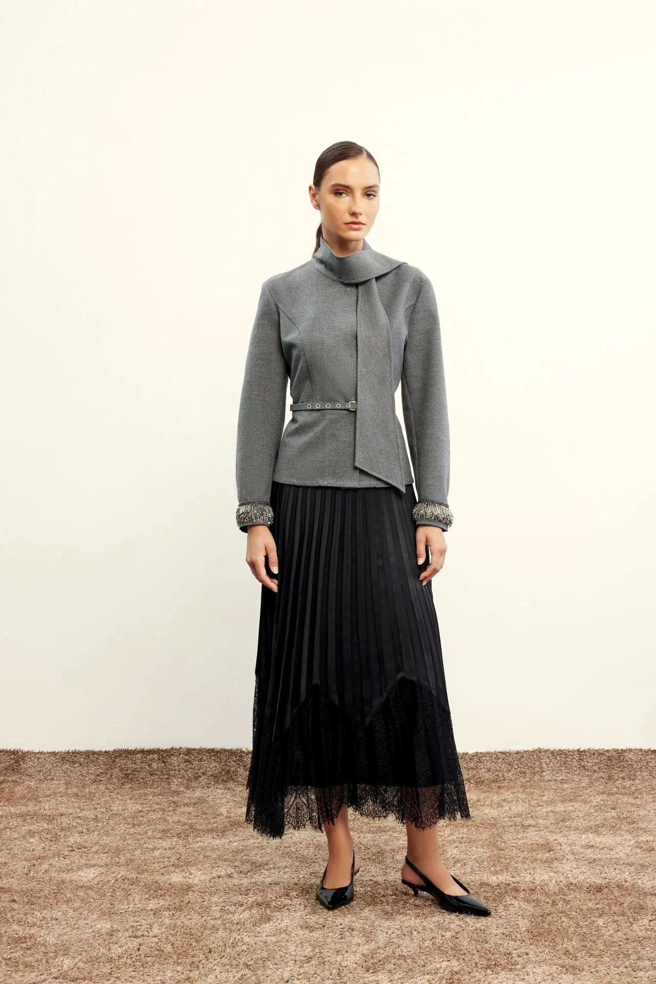 VENÖVE LERO ETEK SİYAH