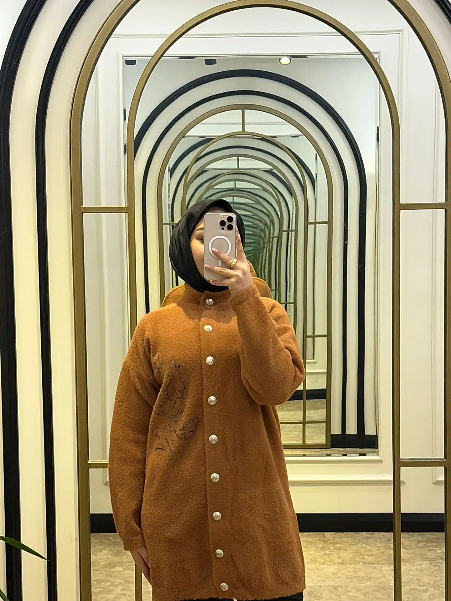 NUSS ANGORA HIRKA TARÇIN