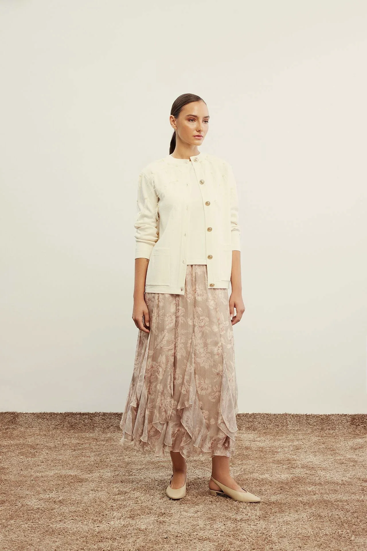 VENÖVE MİSA HIRKA BEYAZ