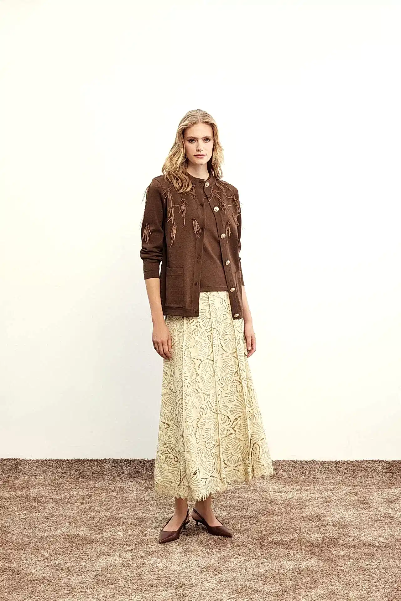 VENÖVE MİSA HIRKA KAHVE