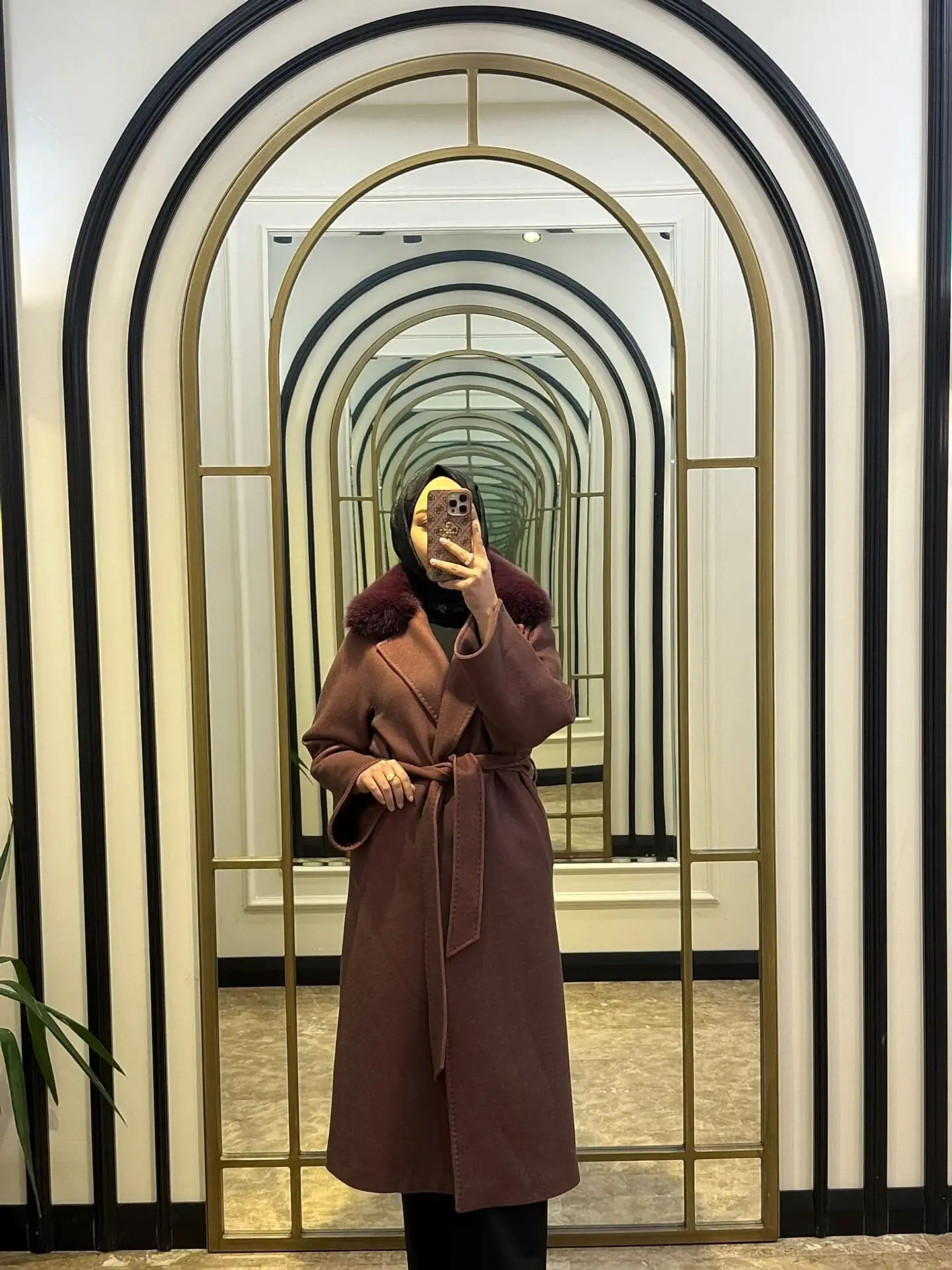 SELVİ ÇETİN BORDO UZUN KABAN