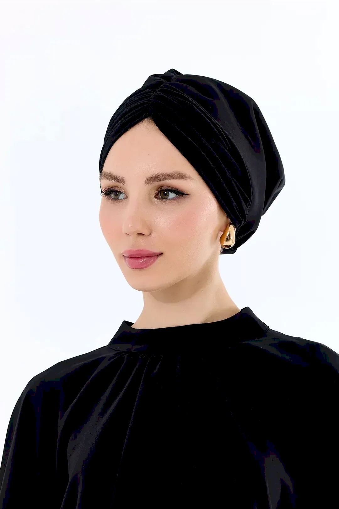 Sisre Drapeli Dolgulu Günlük Bone Siyah